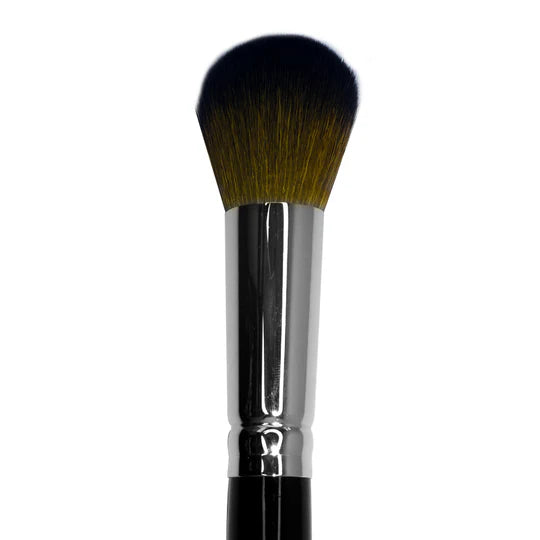 F96- FLUFFY FOUNDATION BRUSH