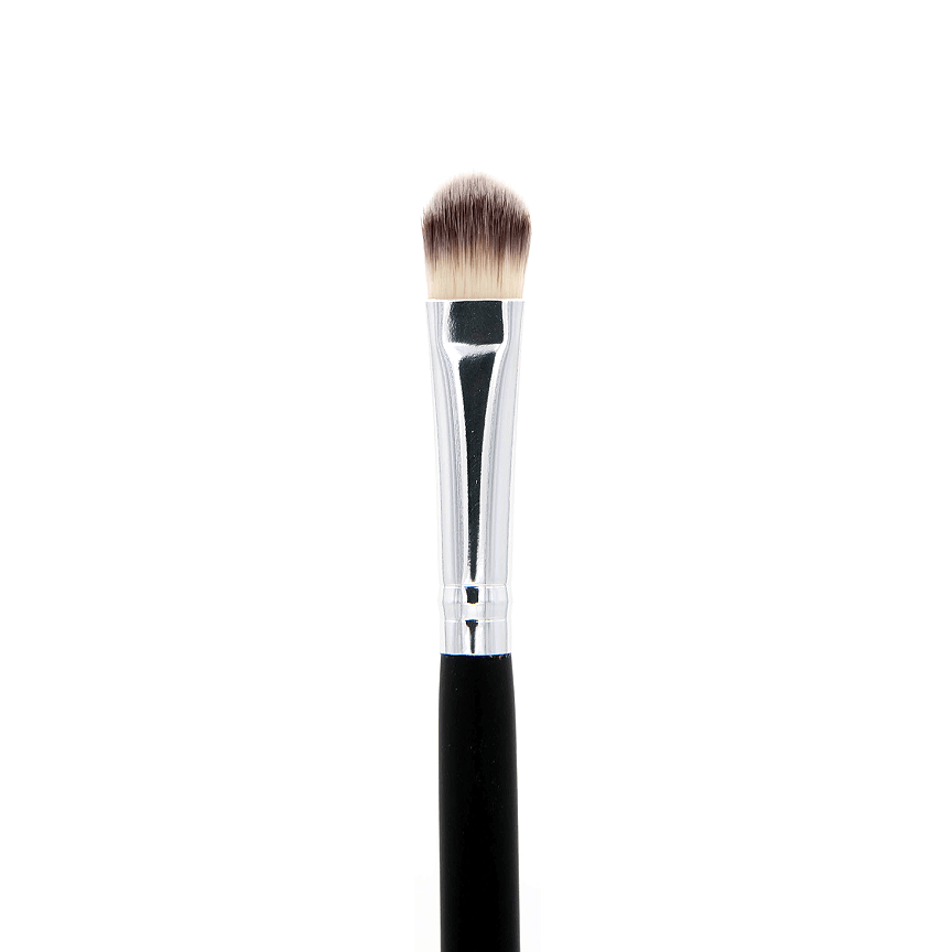 DELUXE OVAL CONCEALER BRUSH SS004